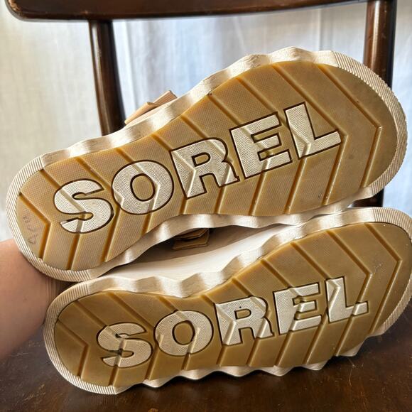 SOREL Women’s Viibe Clog Suede Leather Nova Sans Beige Tan Size 8.5 - Picture 6 of 7